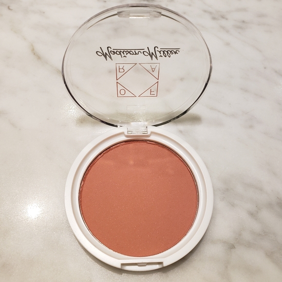 Ofra Madison Miller Blush In Sweet Stuff - Picture 2 of 3